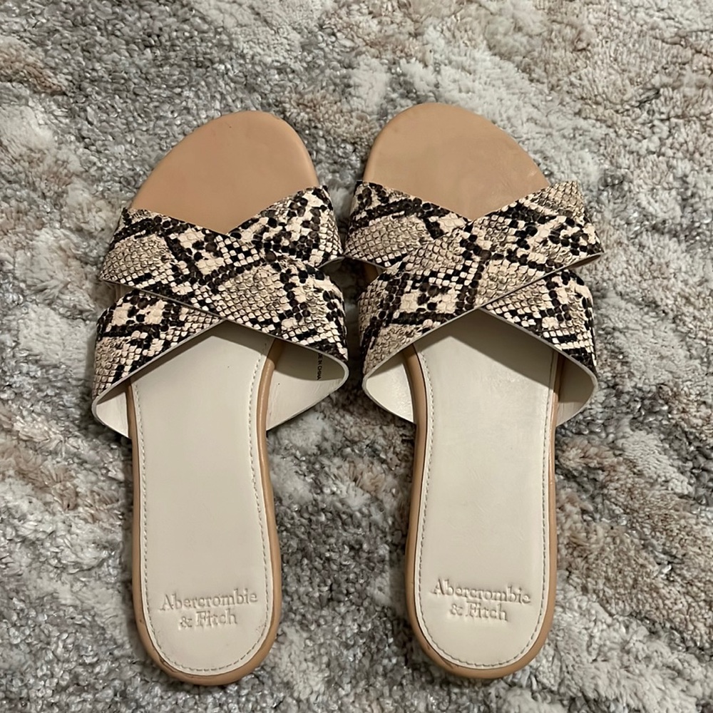 Abercrombie snake print sandals